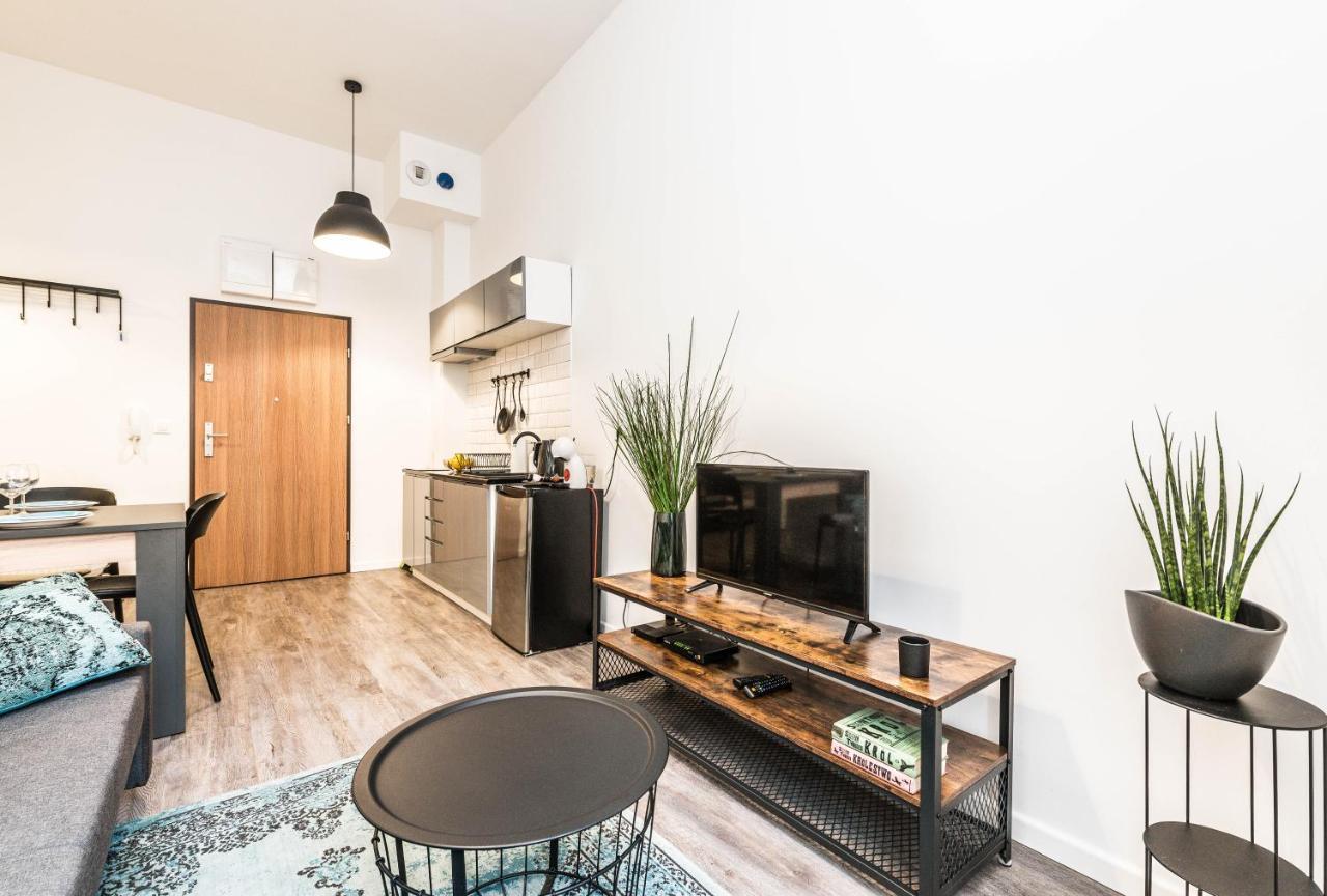 Apartament W Sercu Miasta Poznan Garbary 31 Kültér fotó